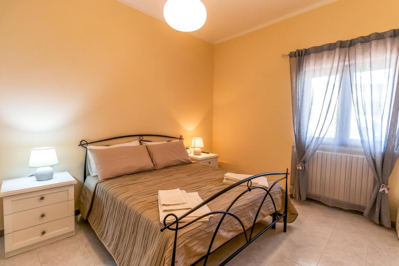 Bed and Breakfast Il Giardino Degli Ulivi Santa Maria Coghinas Екстер'єр фото
